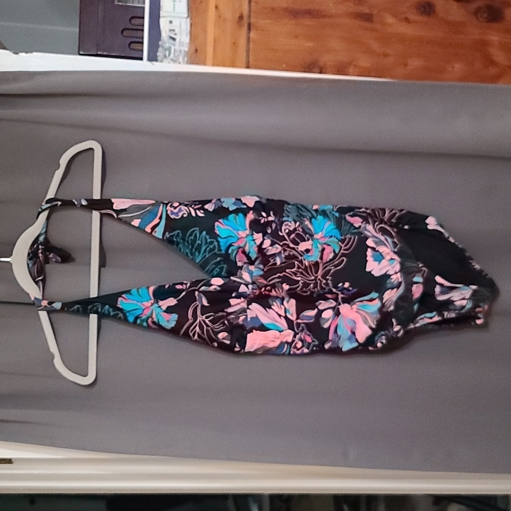 Time And True Womens Swimsuit Halter Bra Colorful Floral Sz XL-16/18 EUC